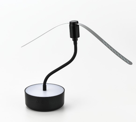 Φανταστικό τραπεζιού με μαλακές λεπίδες που κρατάει μακριά τις μύγες μέσα και έξω